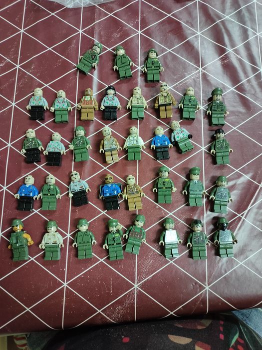 Minifigurki Cobi starego typu Mała armia 1 szt.