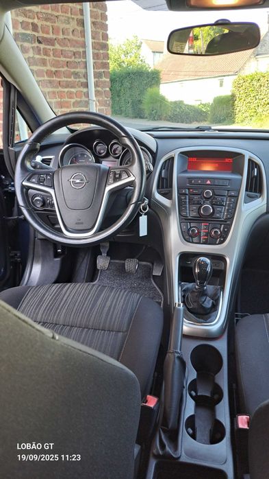 ASTRA J HATCH 1.7 BÉLGICA