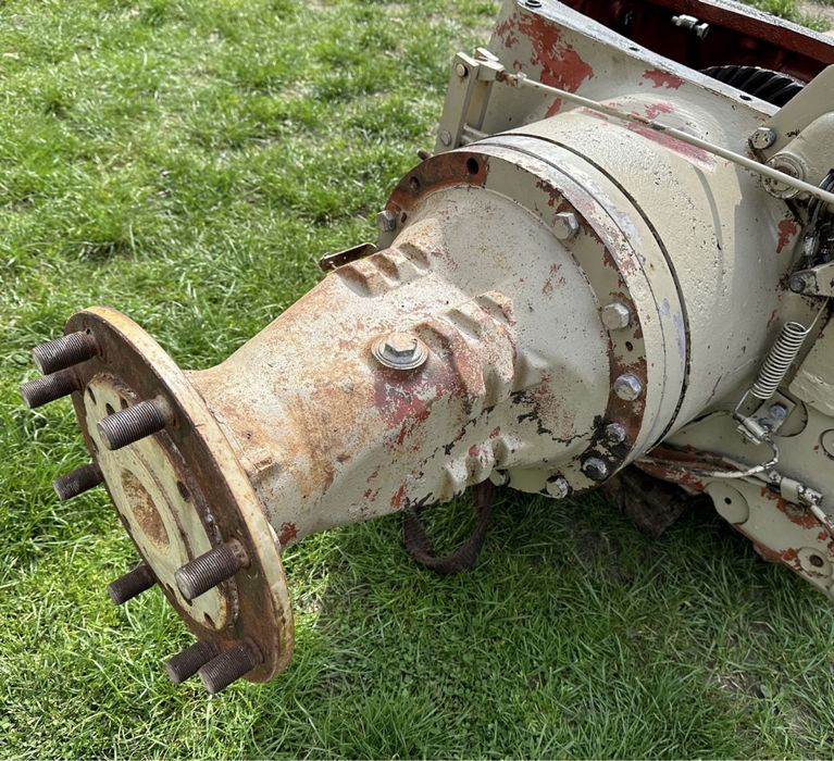Tylny most ze zwolnicami Ursus/Zetor C-385,8011,itp.
