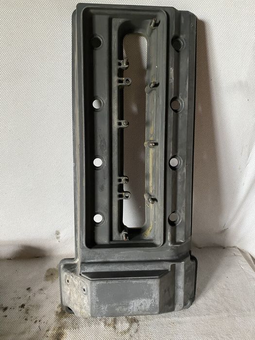 Клапанна кришка BMW V8 М62В35 M62B44 Ліва