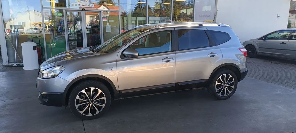 Nissan Qashqai+2 Nissan Qashqai +2 2.0 Benz + gaz LPG 140 KM 4x4 z Włoch bez korozji