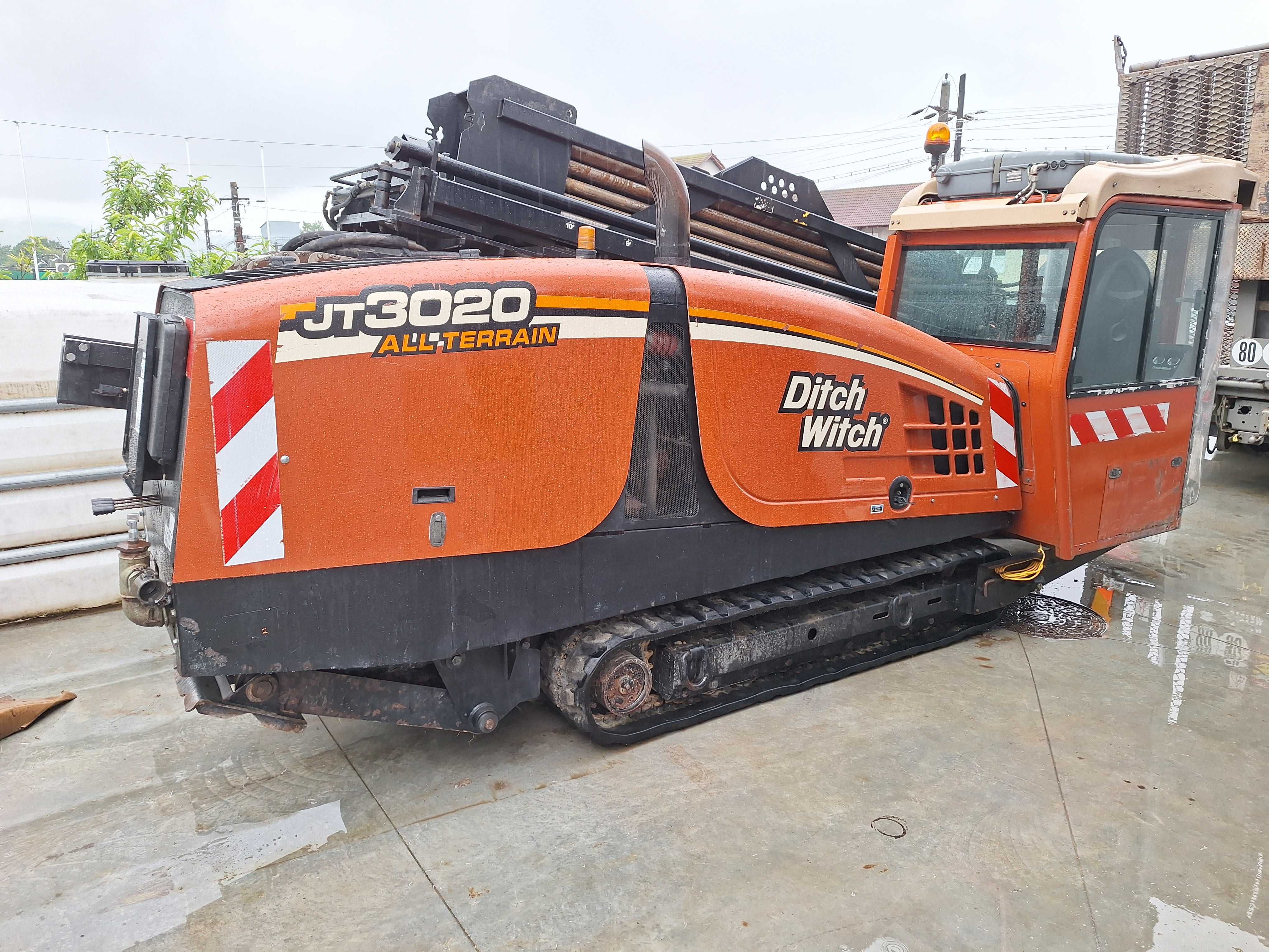 Ditch Witch 30AT