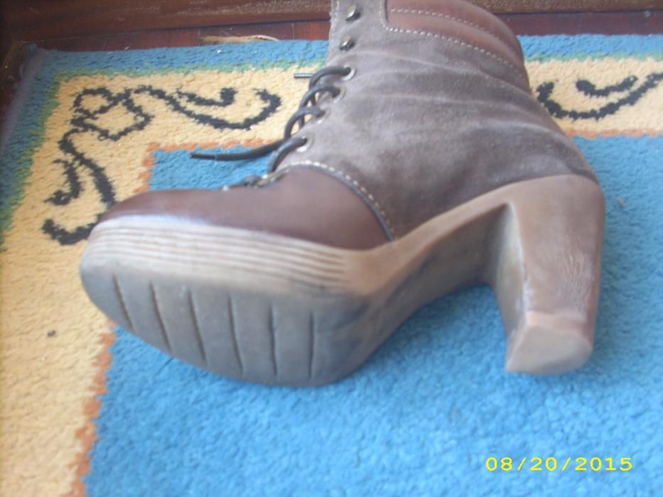 Botins Cubanas de cor castanha