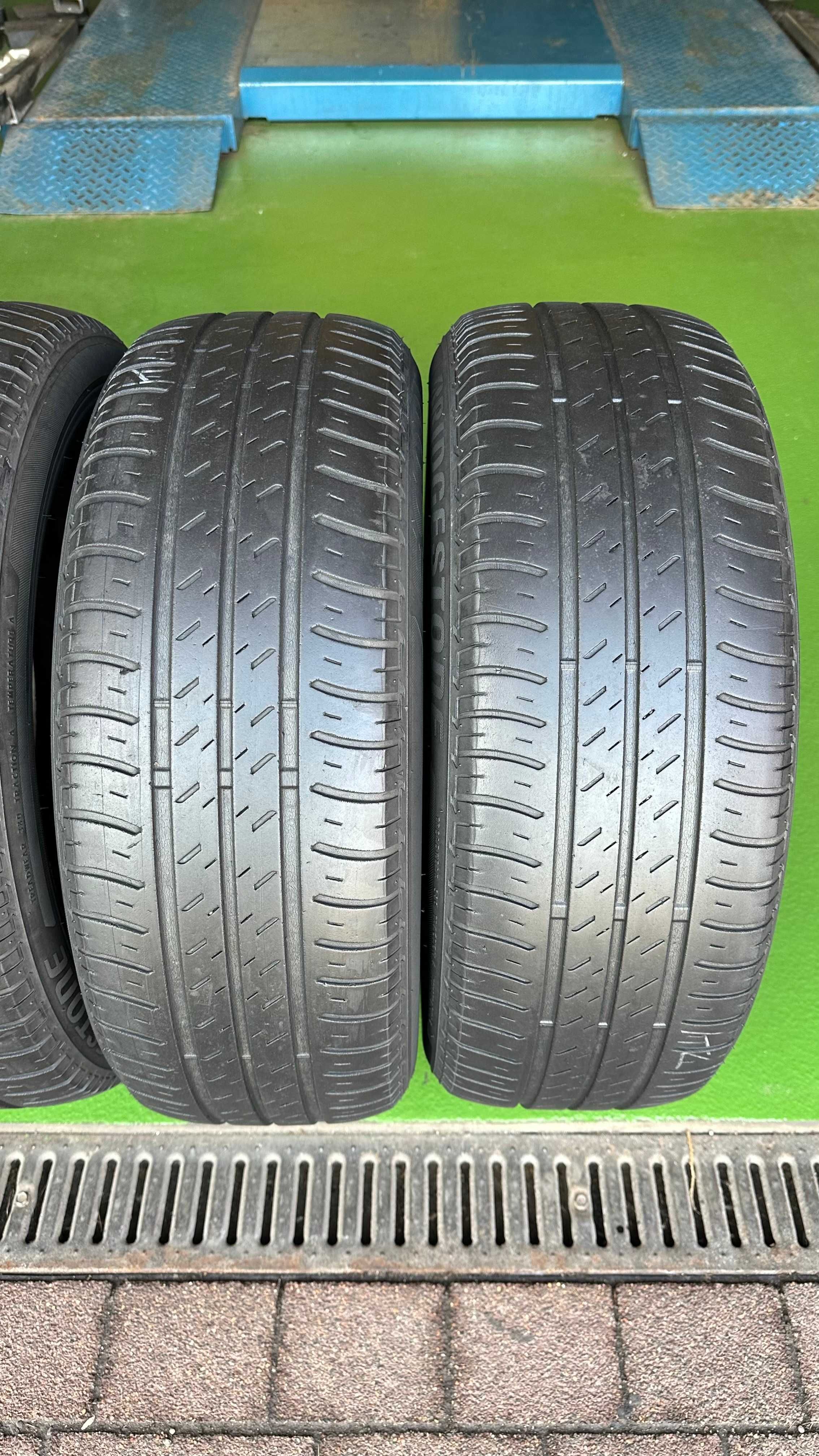 Komplet 205 60 R16 92H Bridgestone EcopiaEP150 bieżnik 2x4,8mm 2x4,4mm