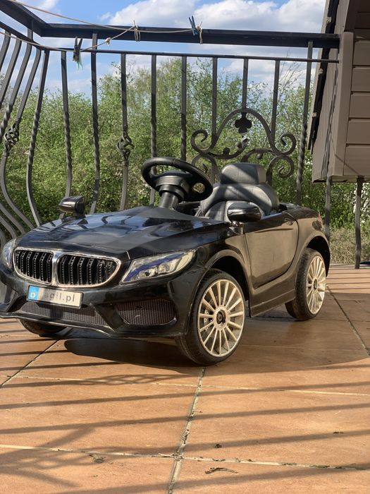 BMW M5 Samochodzik samochód na akumulator dla dzieci czarny
