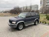 Isuzu Trooper 3.5 benzin