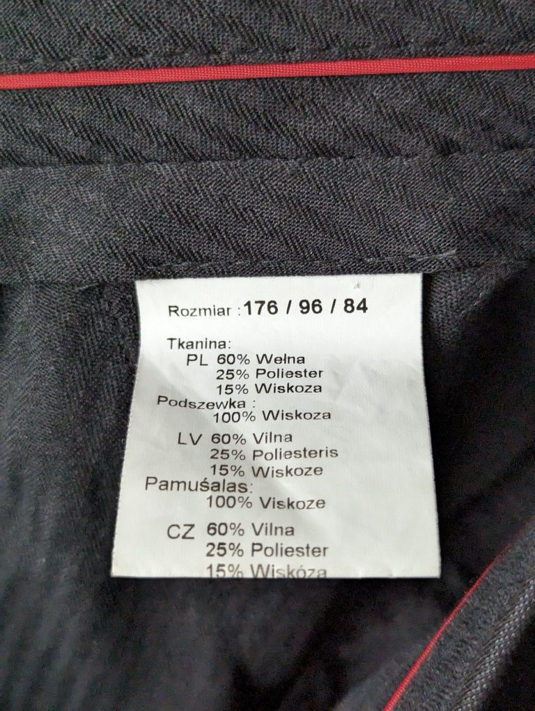Garnitur męski 176