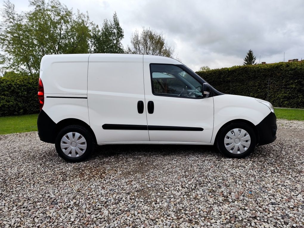 Opel Combo 1.6CDTi 2016r Automat