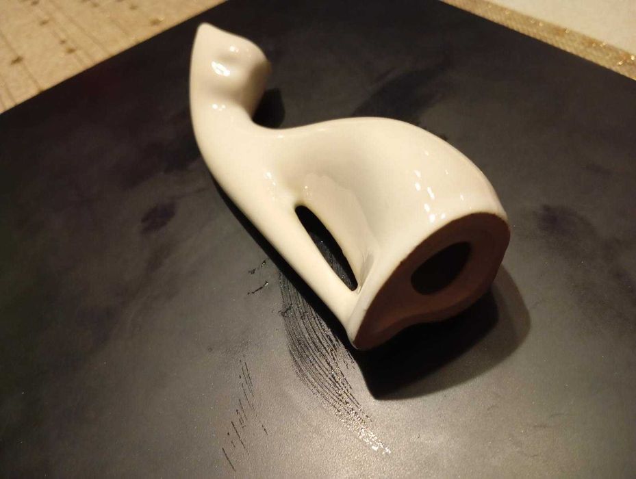 Figurka porcelanowa Siedzący Kot  ĆMIELÓW okazja