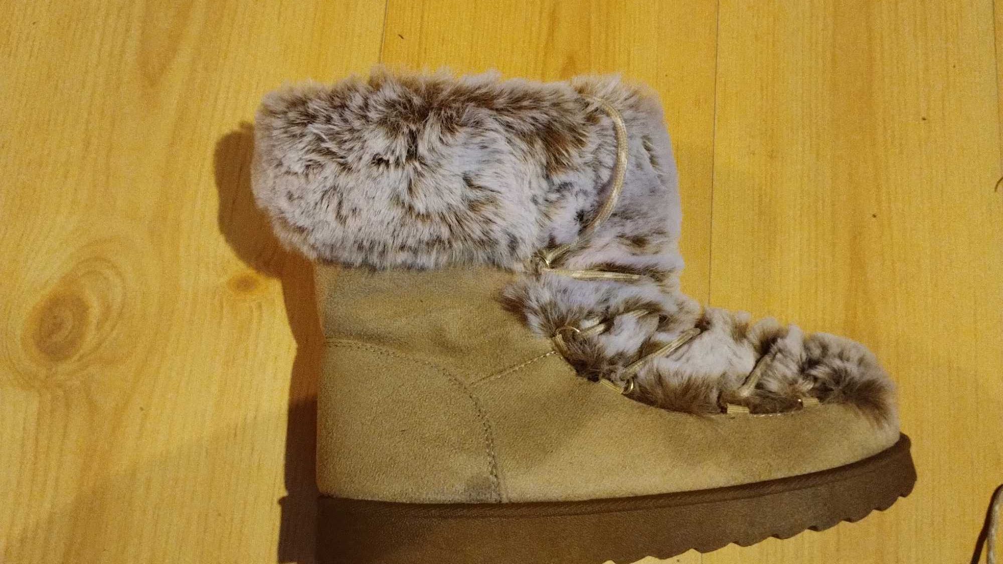 Buty zimowe bambosze 40 nowe