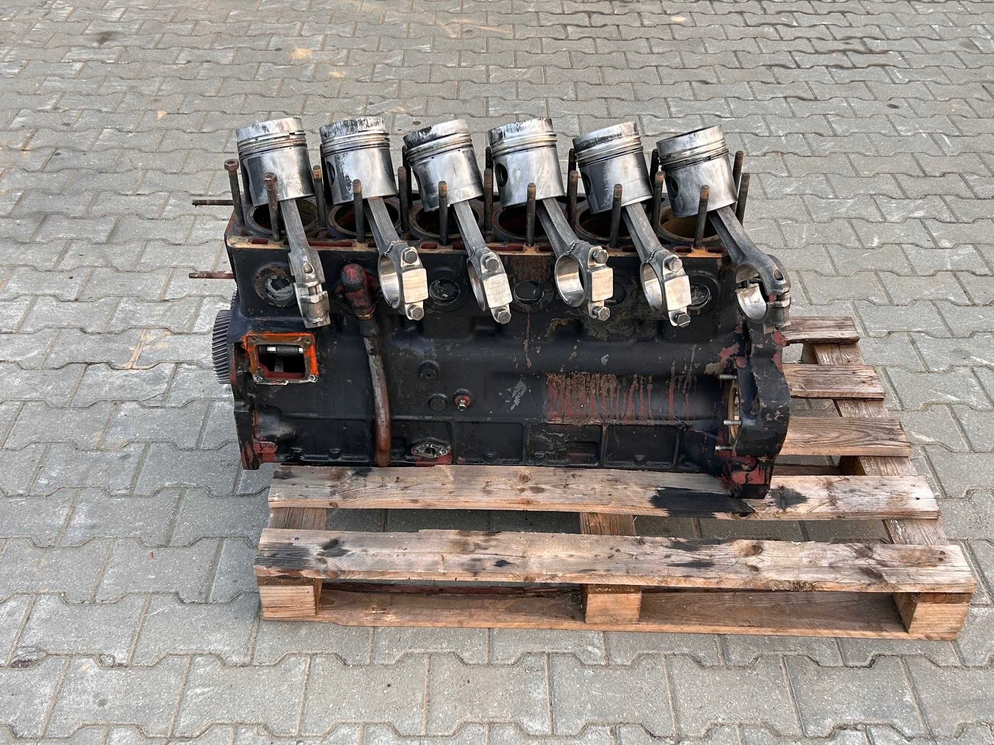 Blok silnika 6 cyl. TURBO, nowy typ | URSUS/ZETOR 1614, 16145 itp.