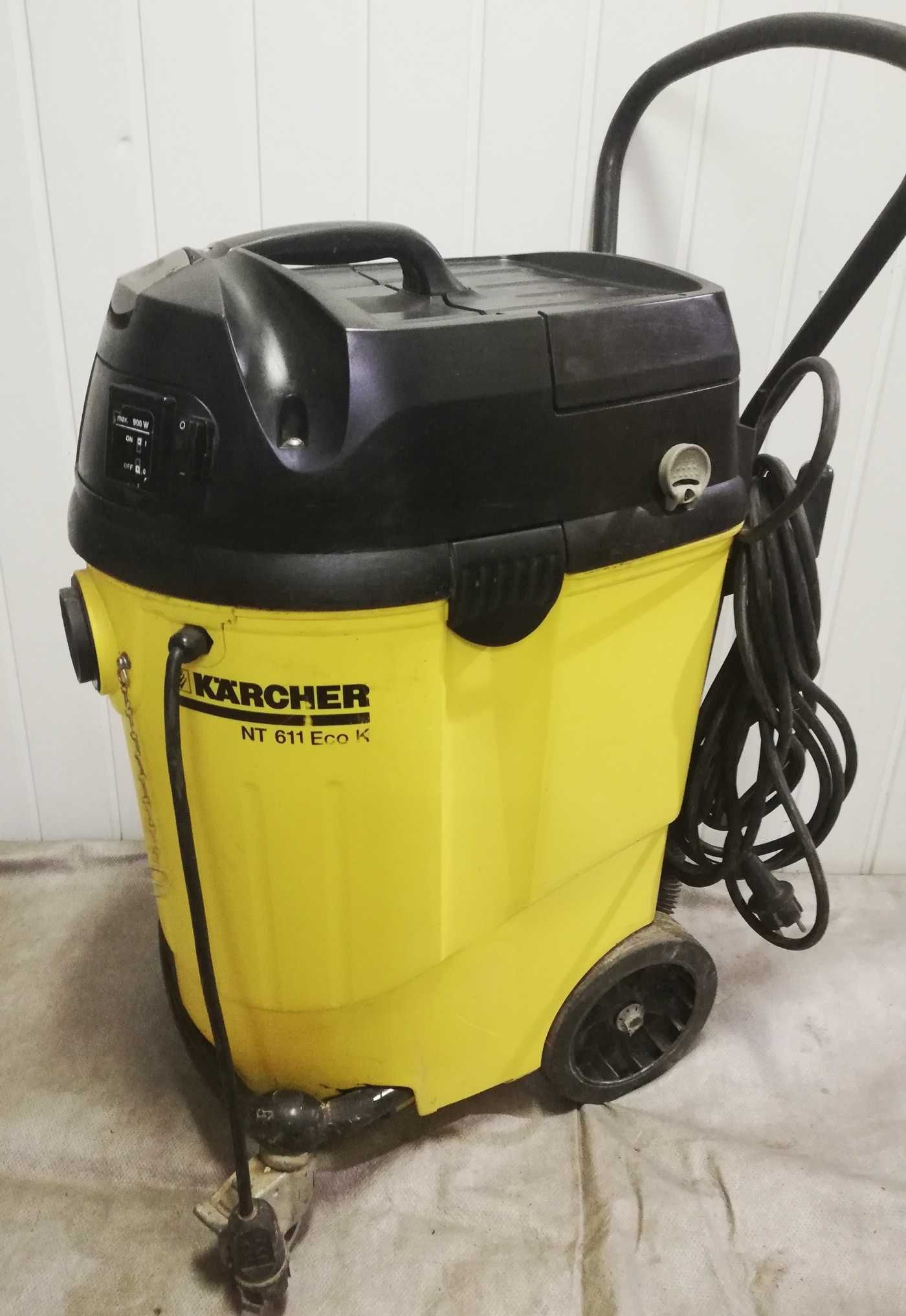 Odkurzacz przemysłowy Karcher NT 611 K Eco z pompą wody bardzo wydajny
