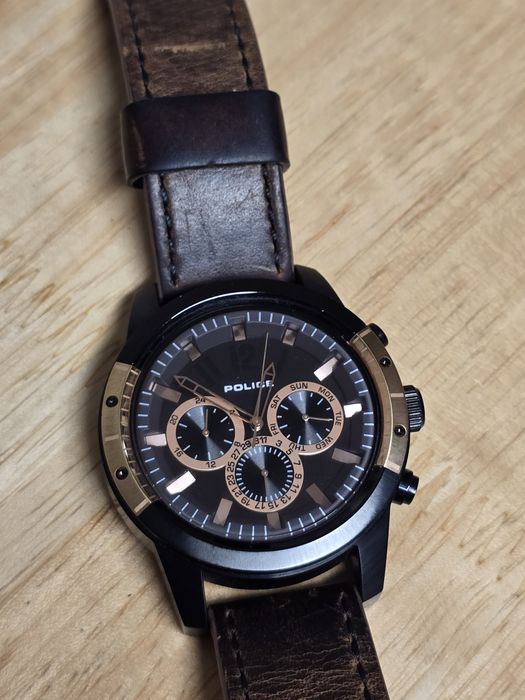 Relógio Police castanho