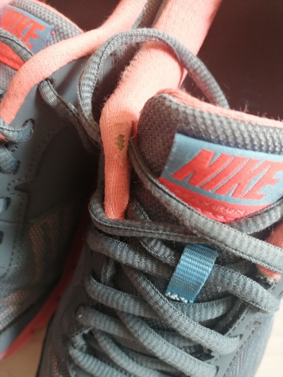 Nike Reax Run 38 Lace Up 9 Trainers buty sportowe do biegania