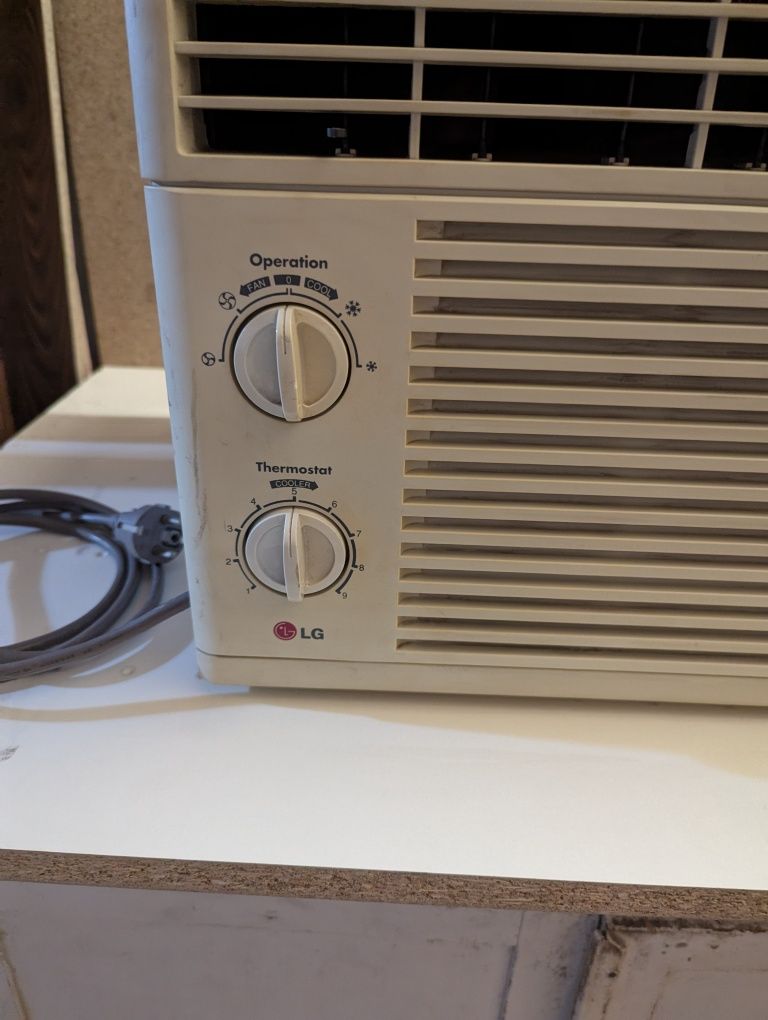 Кондиціонер віконний LG  LWH0560ACG  кондиционер оконный