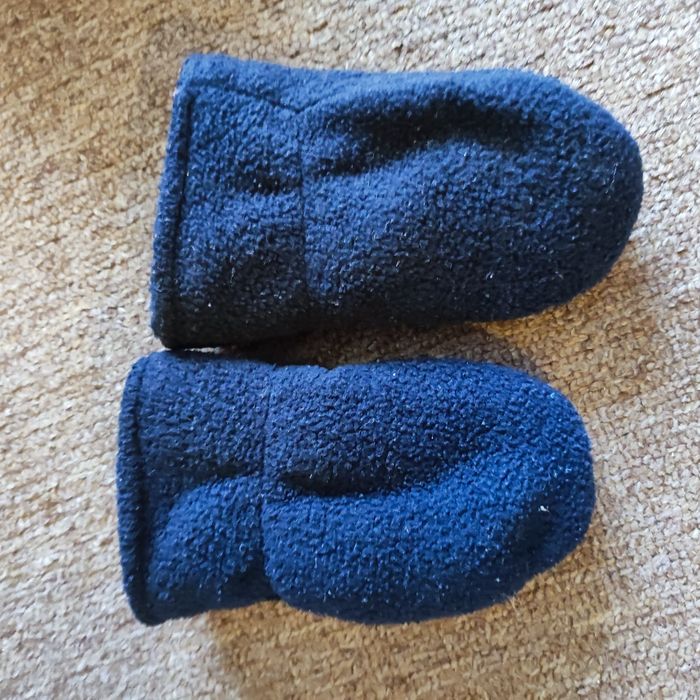 Granatowe rękawiczki niemowlęce stan bardzo dobry