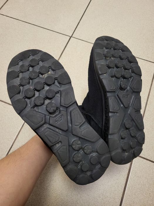 Чоботи уггі черевики Skechers