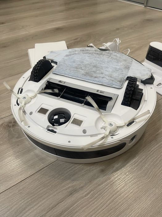 Робот-пилосос 360 S6 (з зарядною станцією)