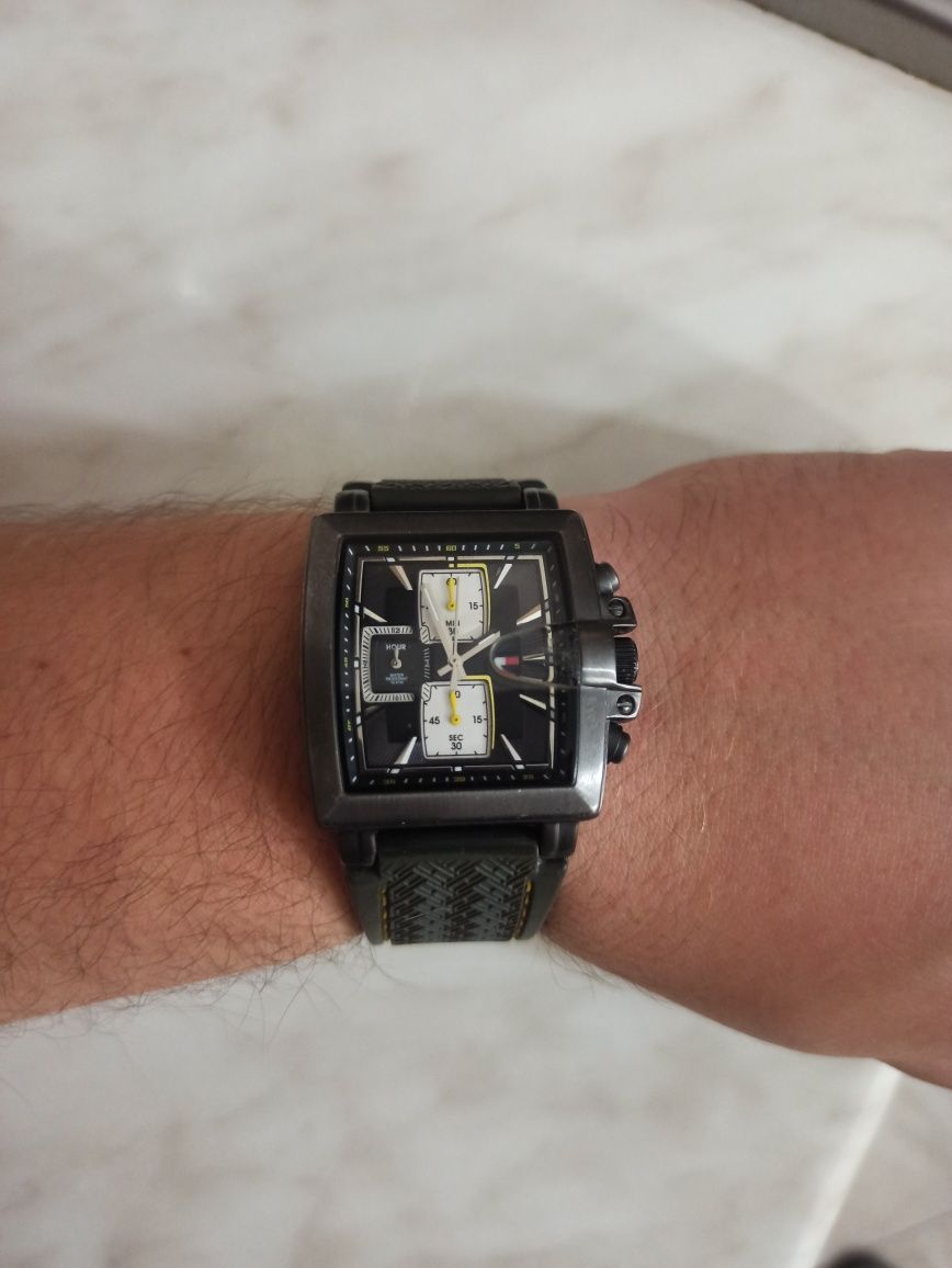 Часы Tommy Hilfiger chronograp, годинник США хронограф