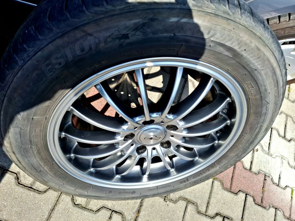 Qashqai 215/60R17