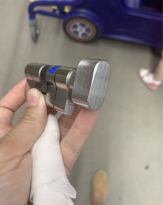 Циліндр ABUS. Плоский ключ