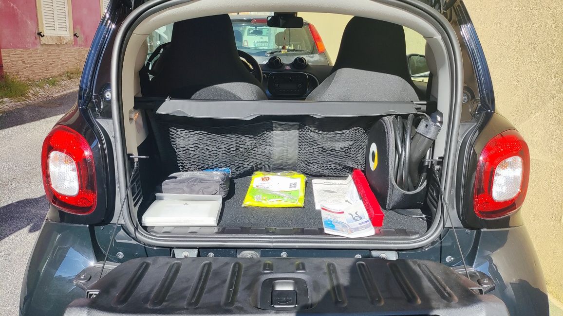Smart EQ fortwo coupe 2020 eletrico