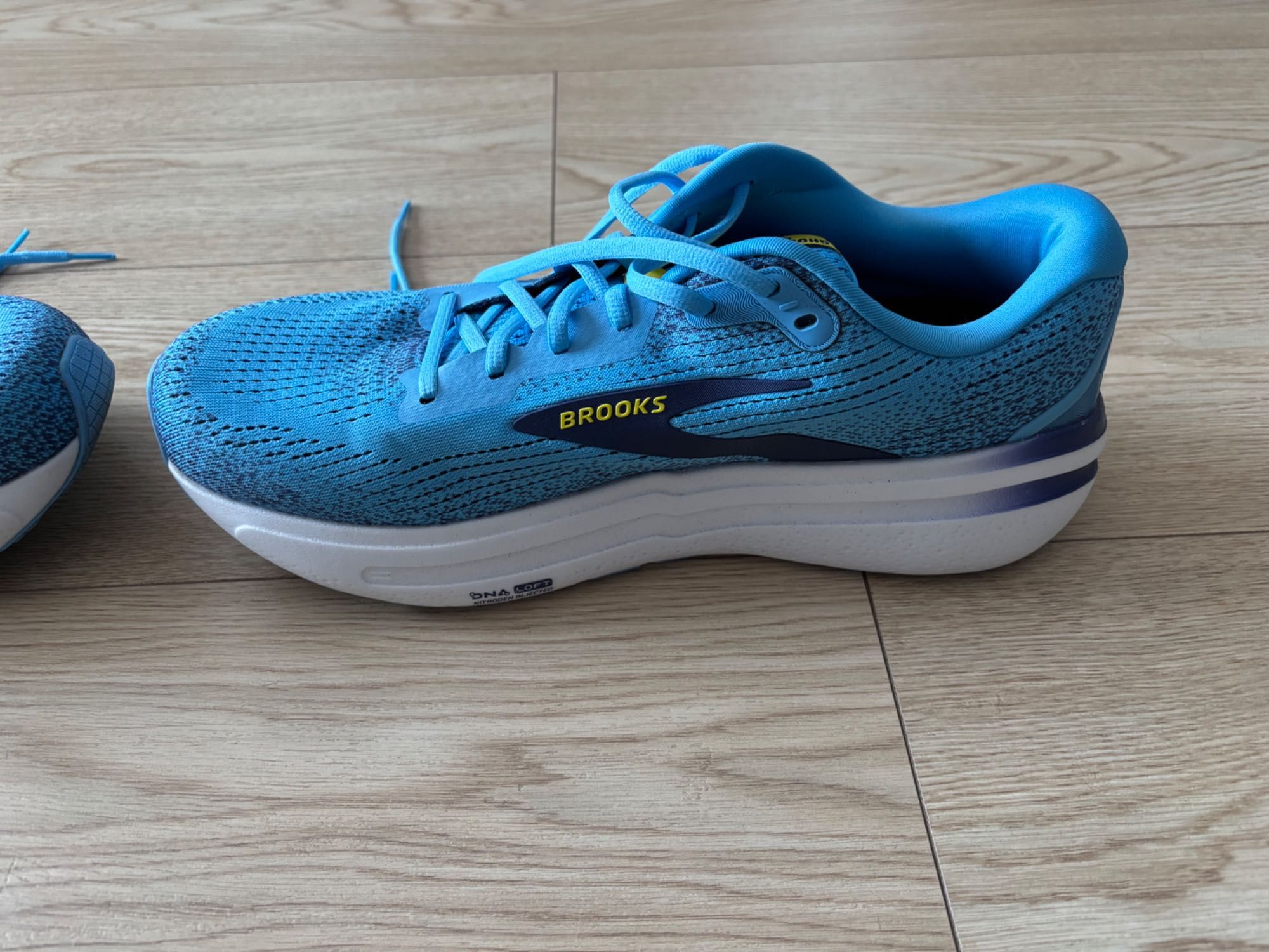 Brooks Ghost MAX 2 r46