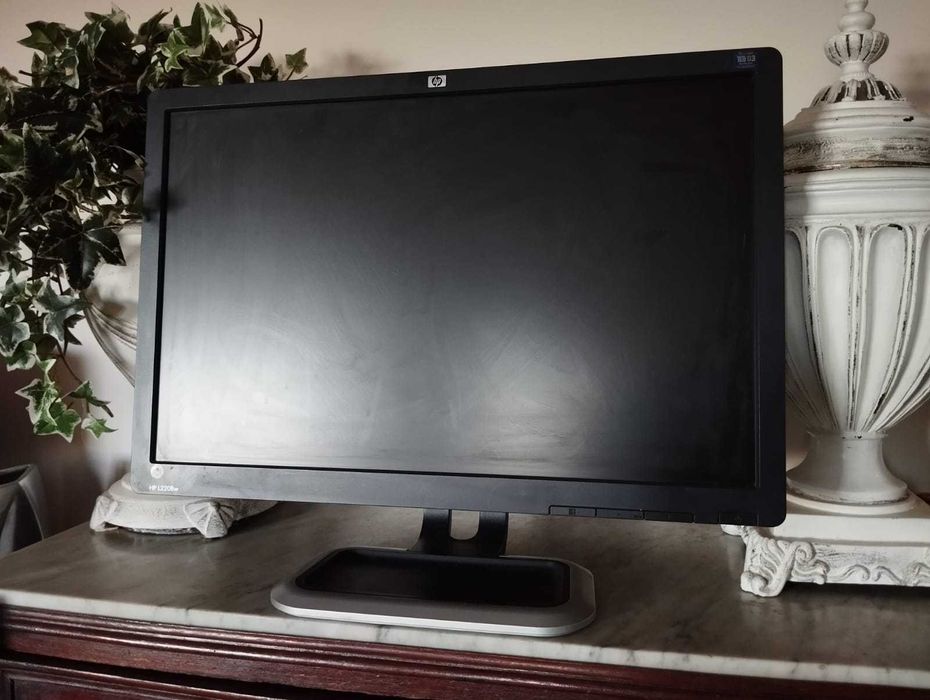 Monitor LCD 22" HP L2208w