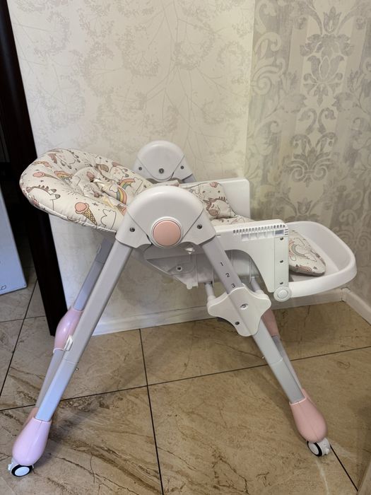 Стільчик для годування bambi