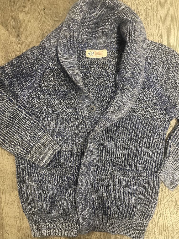 Sweterek chłopięcy ciepły H&M 122/128