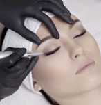Lipiec Brwi Microblading modelki Makijaż Permanentny Brwi Piórkowa