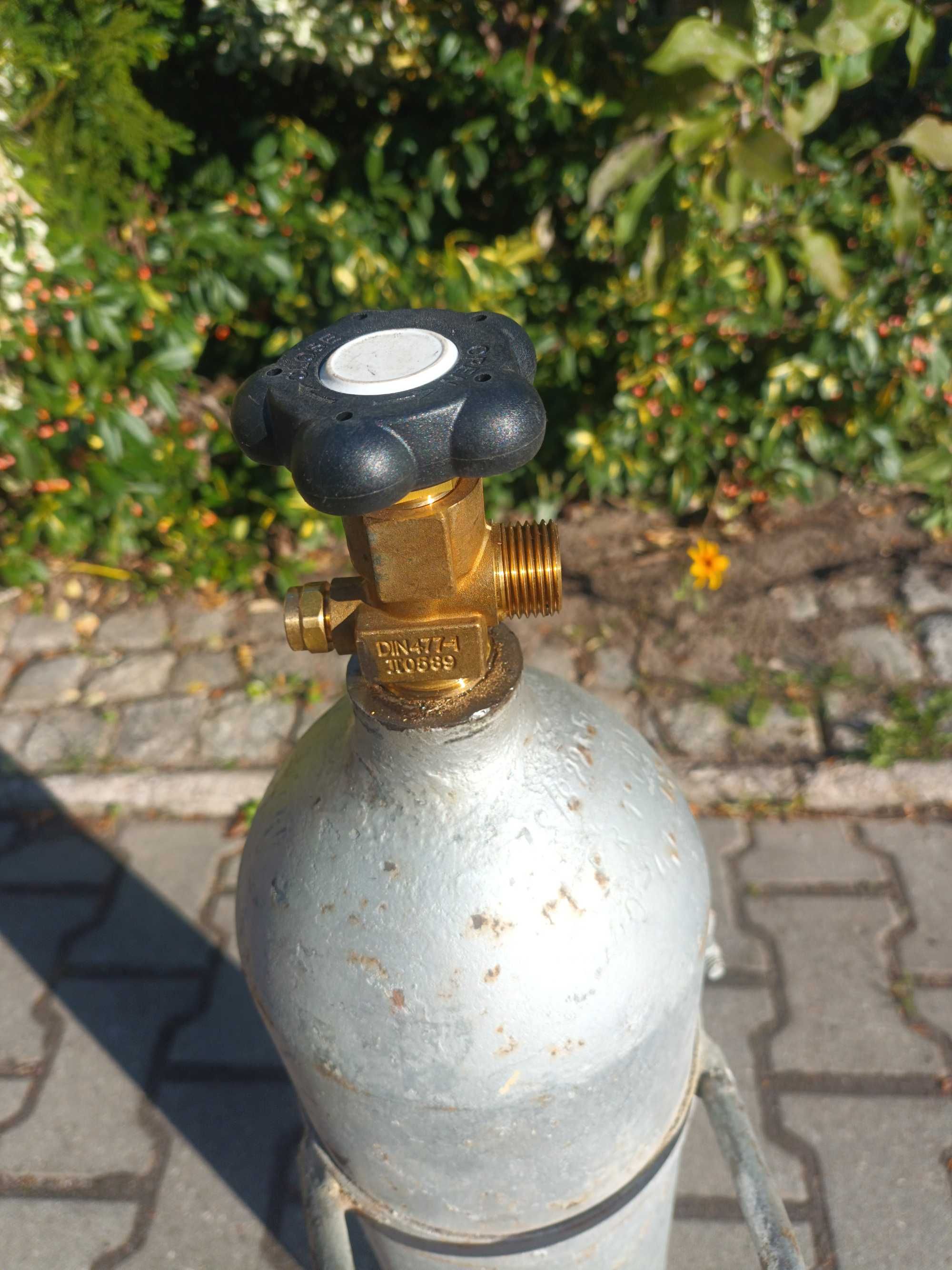 Butla co2 8l pelna nowy zawor