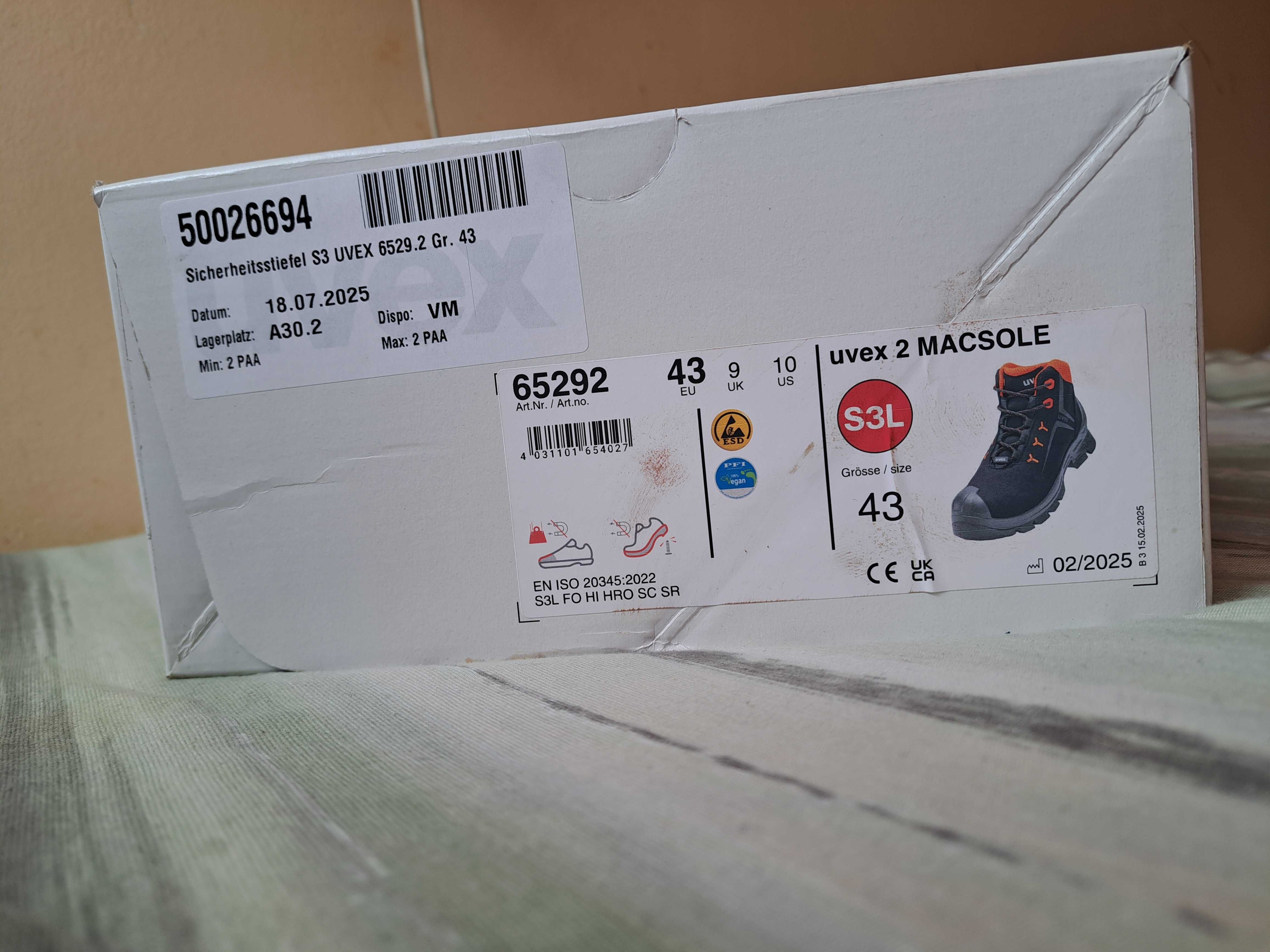 UVEX 2 MACSOLE S3L nowe R.43 buty ochronne.