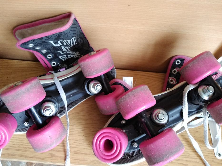 Wrotki trampki Monster High używane rizmiar 36