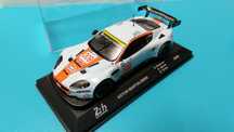 Aston Martin DBR9 #009 - 24 horas Le Mans 2008: miniatura Ixo esc 1/43