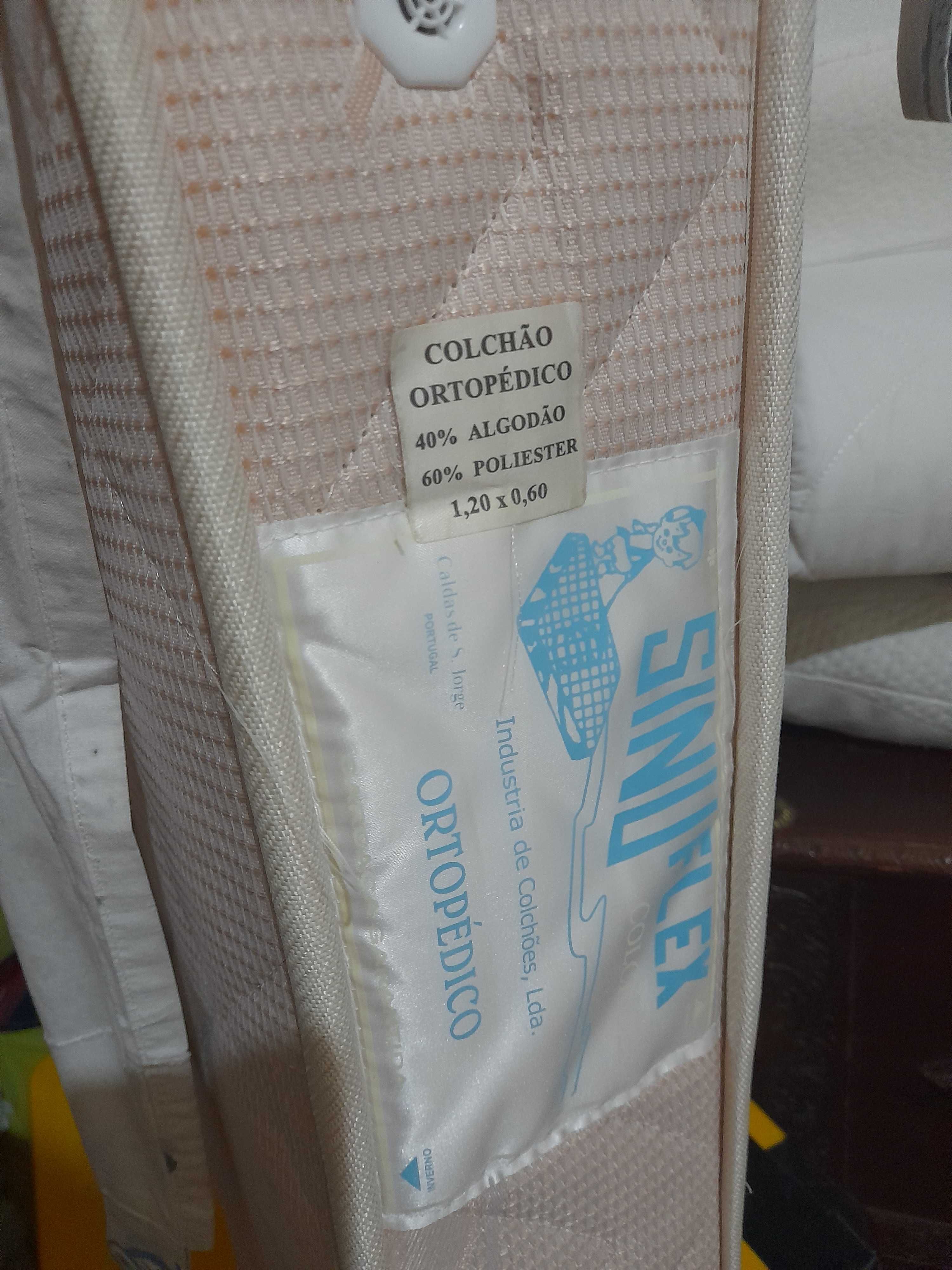 Vendo colchão de criança