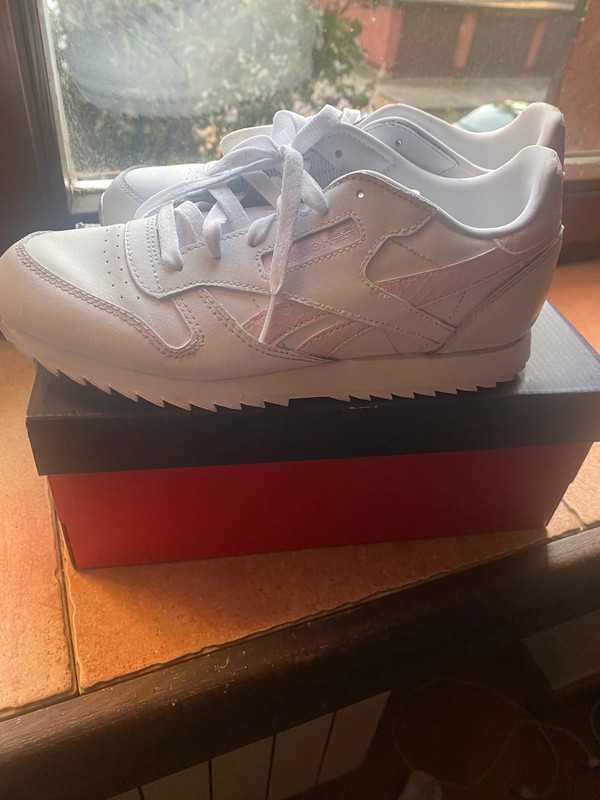 Reebok Classic Leather Junior Białe z różowymi elementami