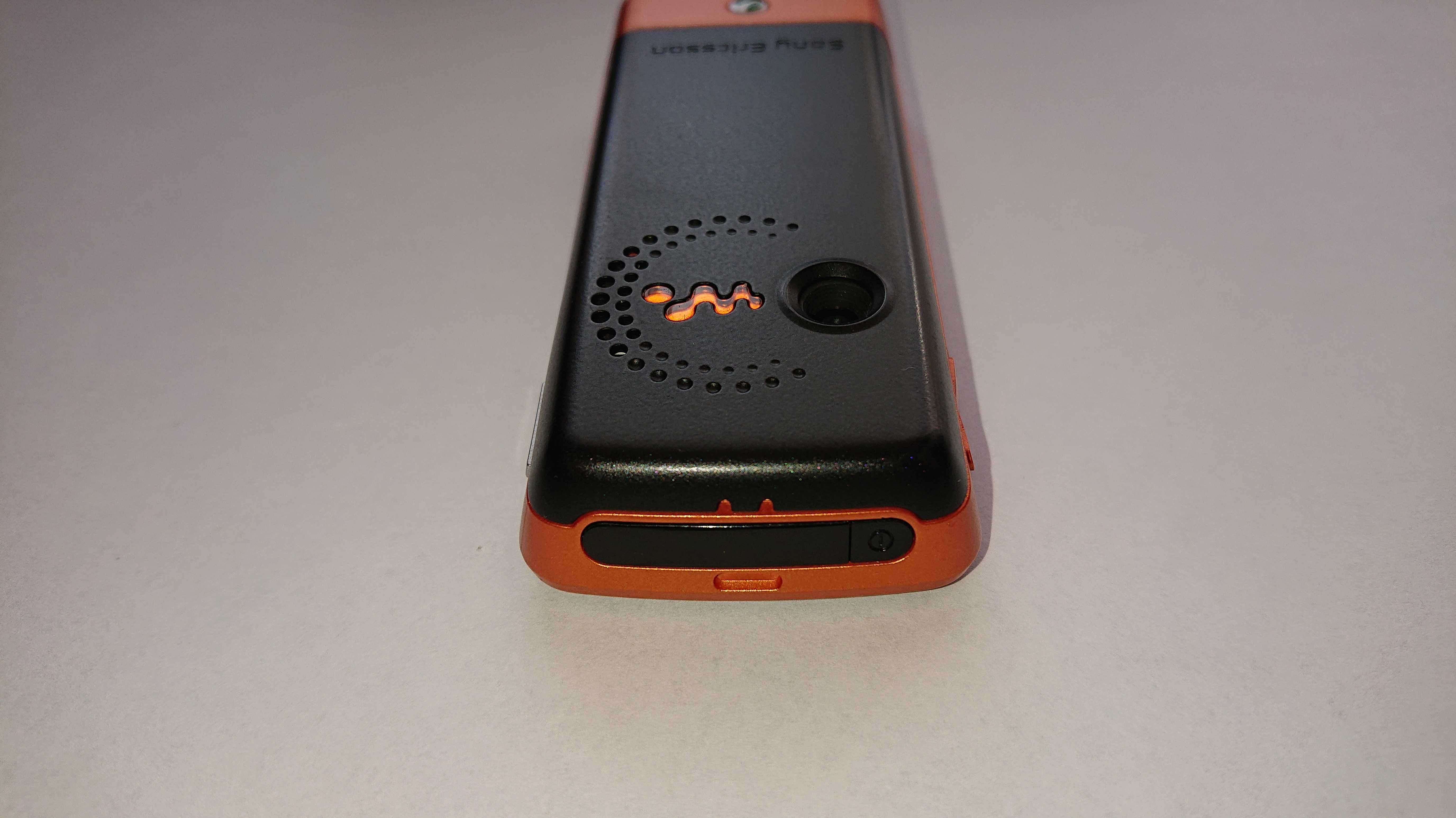 Sony Ericsson W200i idealny dla kolekcjonera w800i K750i K800i W880i