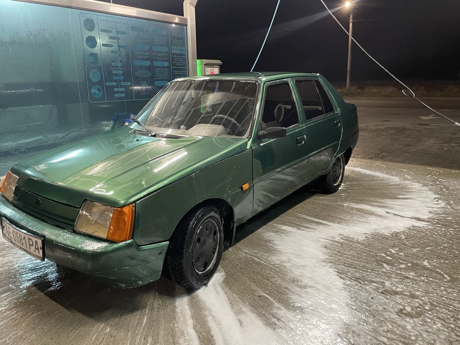 Продам заз 1103 на увереном ходу