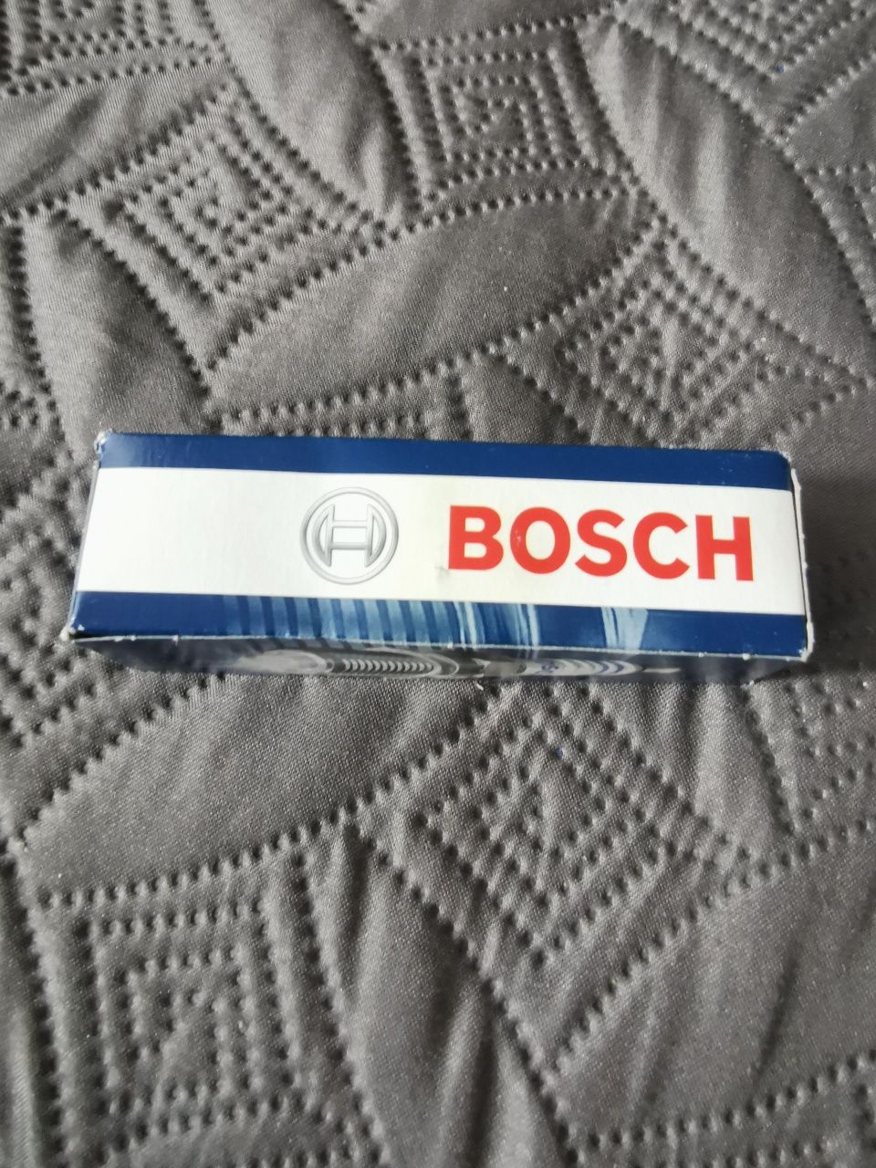 Свічка запалювання Bosch FR7KI332S