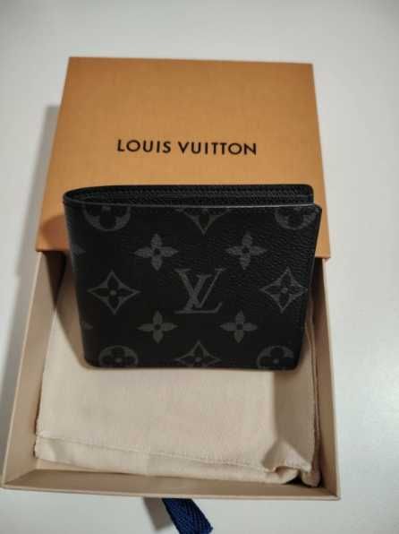 LOUIS VUITTON Marco Wallet Portfele męskie