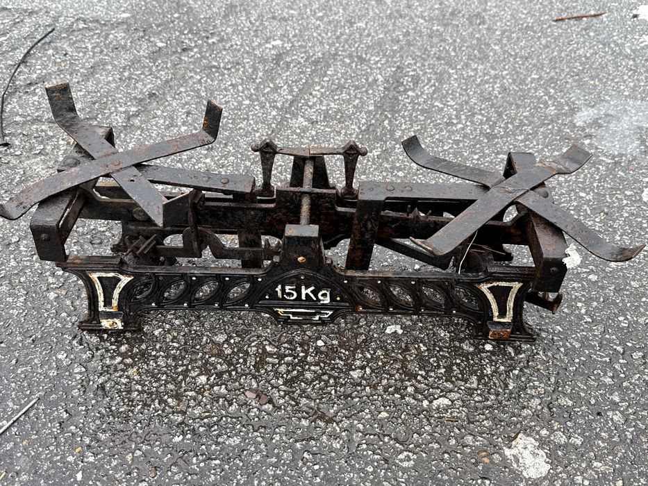 Balanca antiga de pesagem