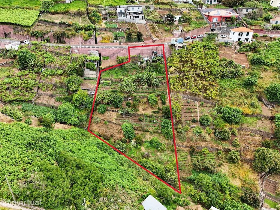 Terreno Garachico, próximo da escola, fácil acesso a via rápida