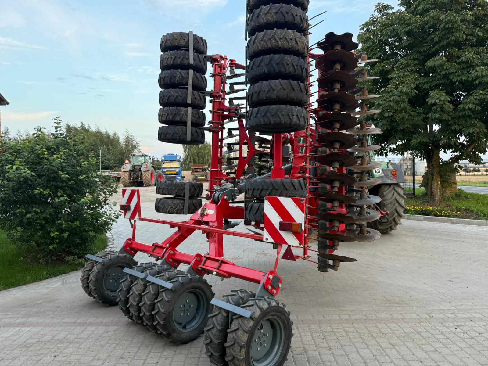 Brona talerzowa unia Ares 6 metrów drive XLr