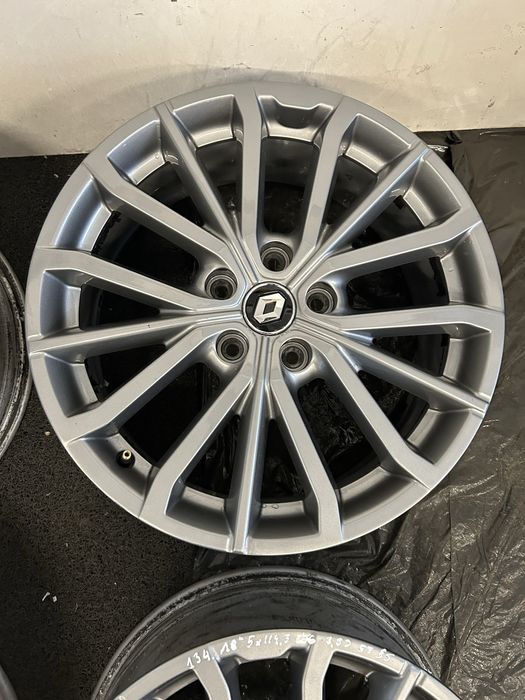 134 Felgi Aluminiowe ORYGINAL RENAUL R 18 5x114,3 otwór 66 Bardzo Ładn