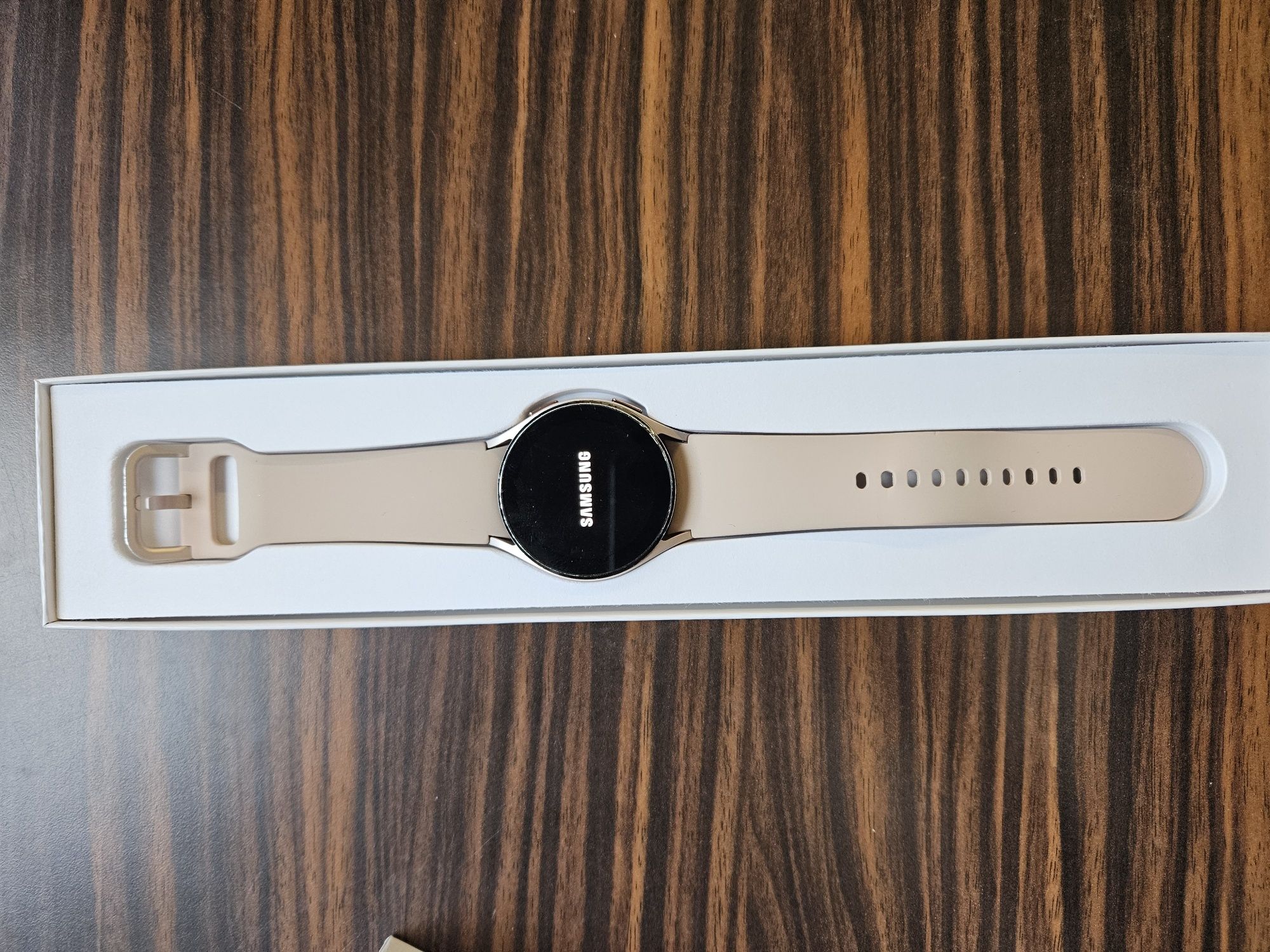 Samsung Galaxy Watch4 - smartwatch / zegarek
