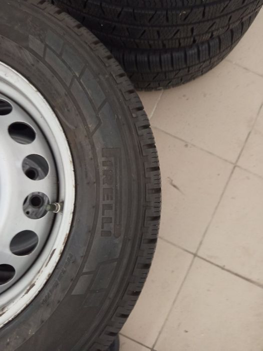 Колеса спрінтер 910 225/65r16c.