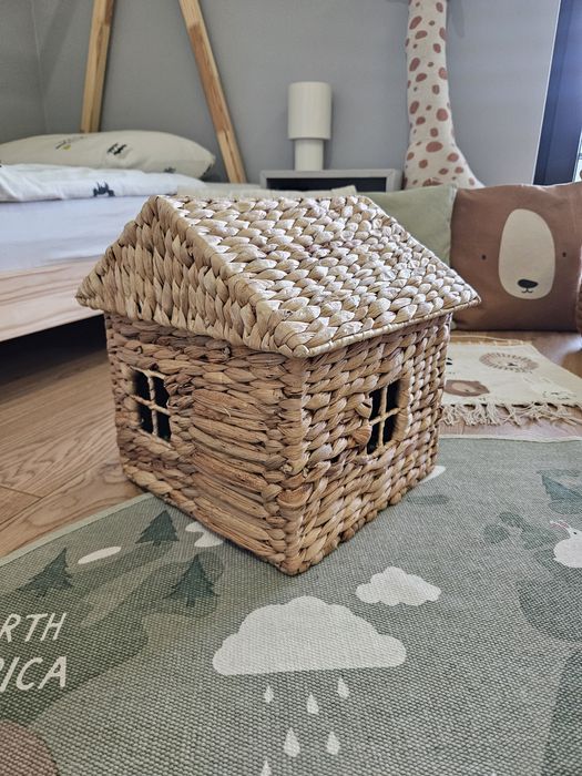 Akcesoria do pokoju dziecięcego / ozdoby / dywan / H&M HM Home
