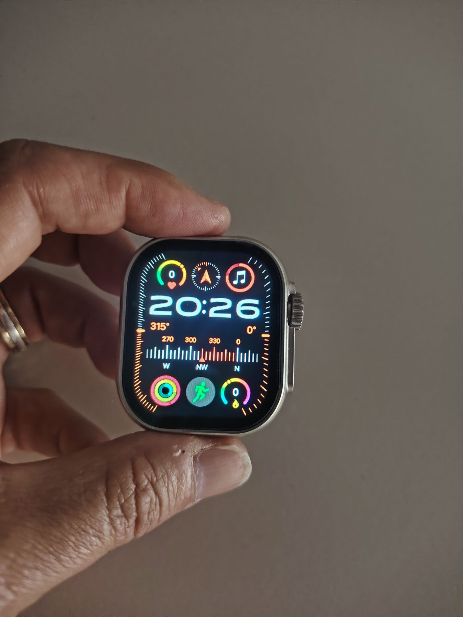 Smartwatch com Cartão SIM