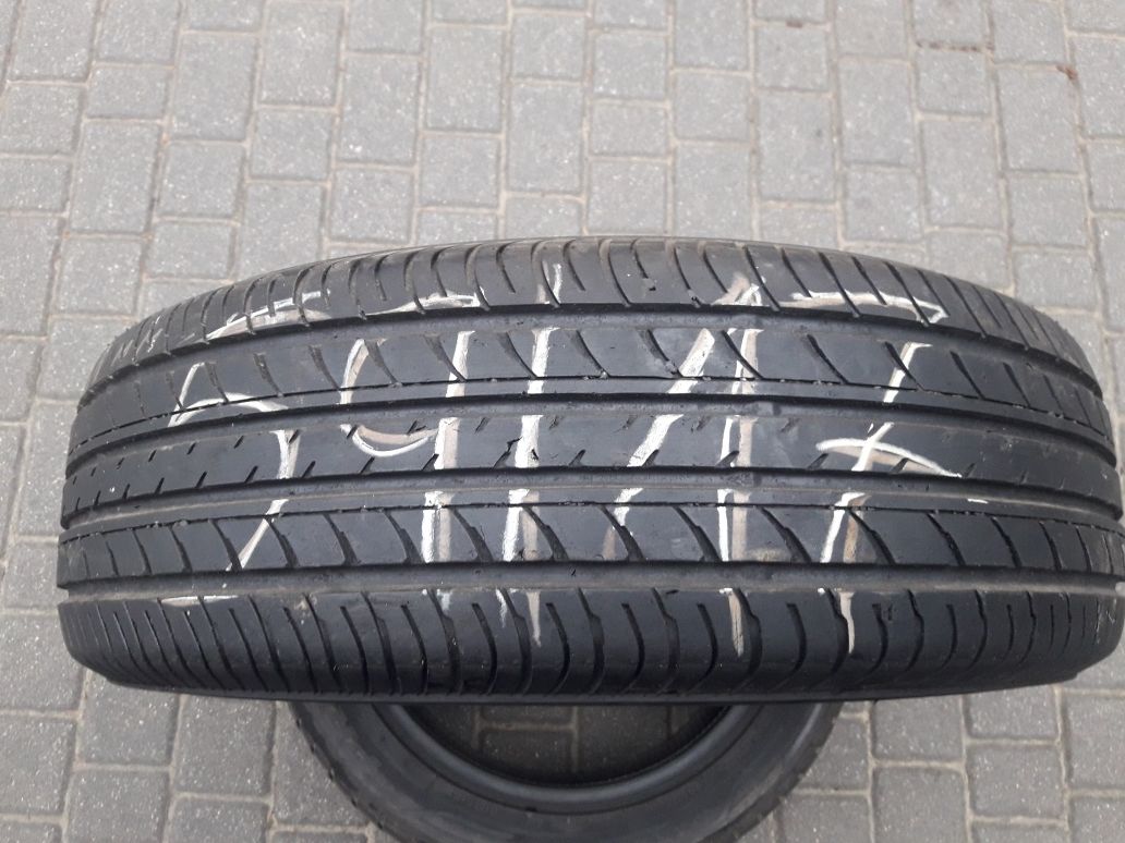 YOKOHAMA 225/65R17 102V , pojedyńcza opona letnia.